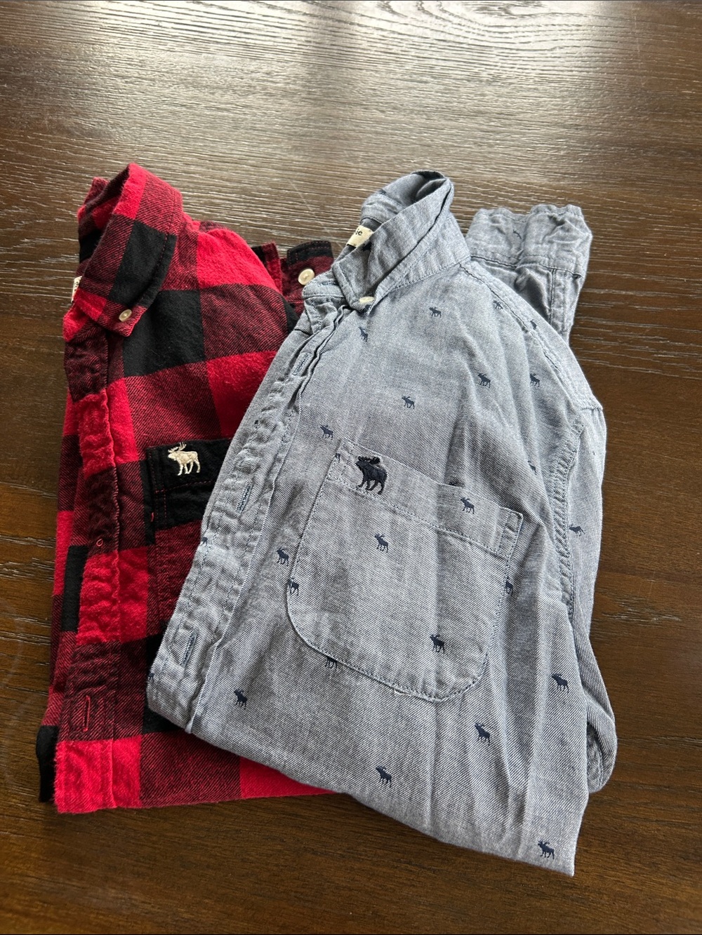 Amercrombie kids set of 2 button down shirts